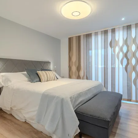 Apartment Go2tenerife Apart'atilukx Center, Rooftop & Parking *